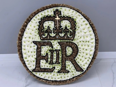 E11R - E11R Round tribute