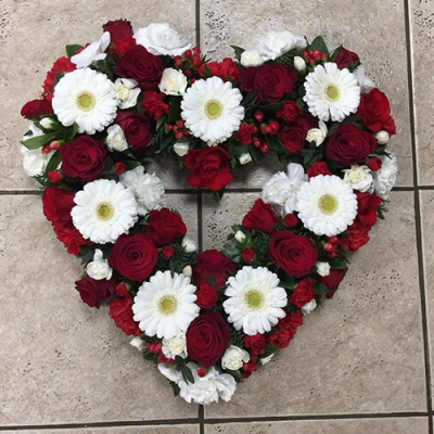 Please Edit (1614354441) - Red and white loose heart